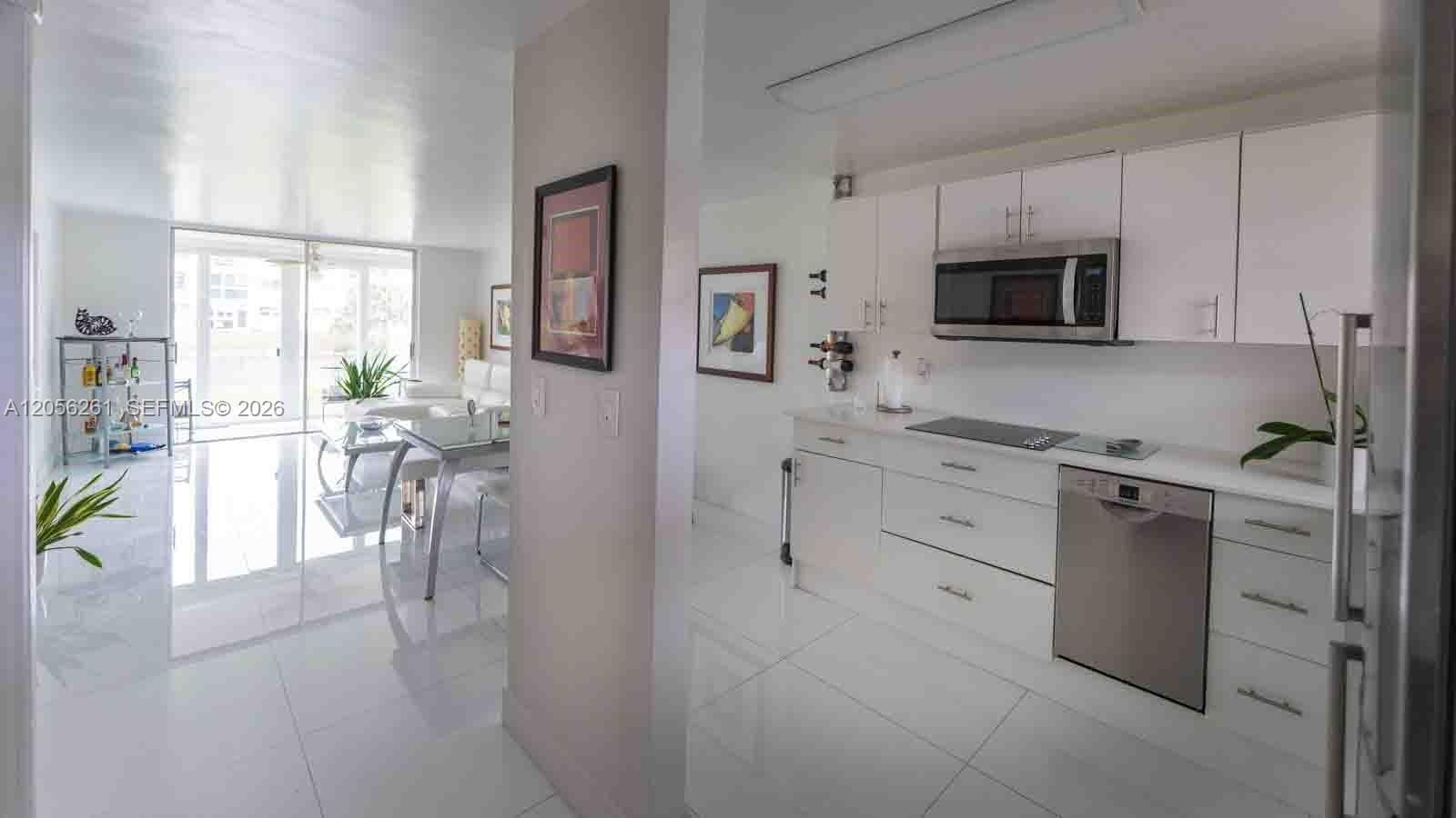 2931 E Sunrise Lakes Dr # 109, Sunrise, FL 33322 photo 4