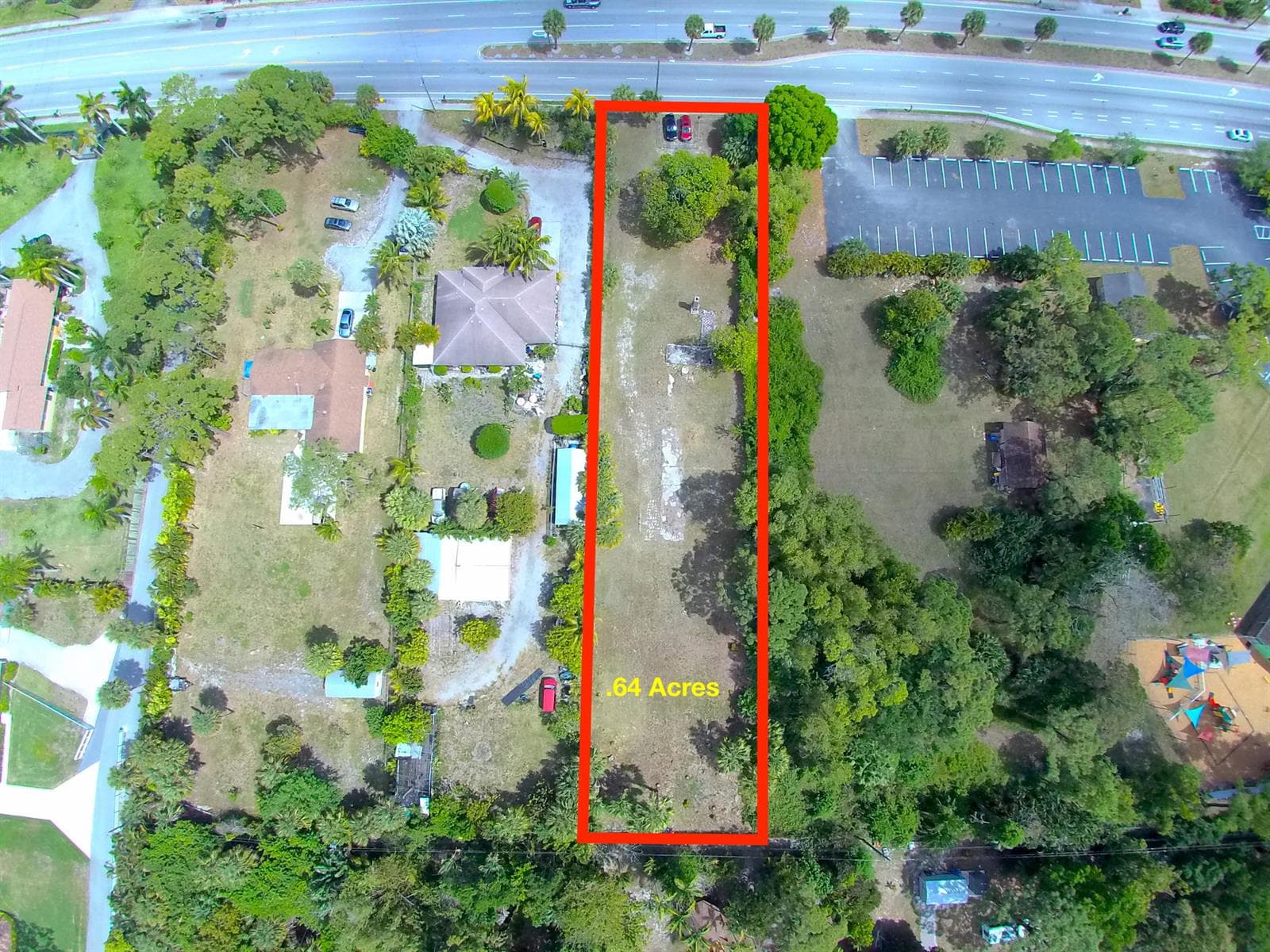 1099 N HAVERHILL Road, Haverhill, FL 33417 photo 4