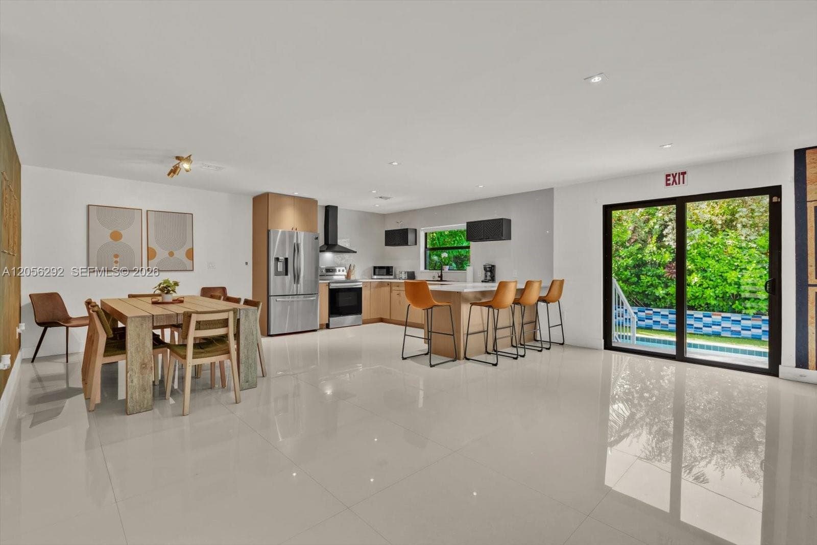 808 SW 29th St, Fort Lauderdale, FL 33315