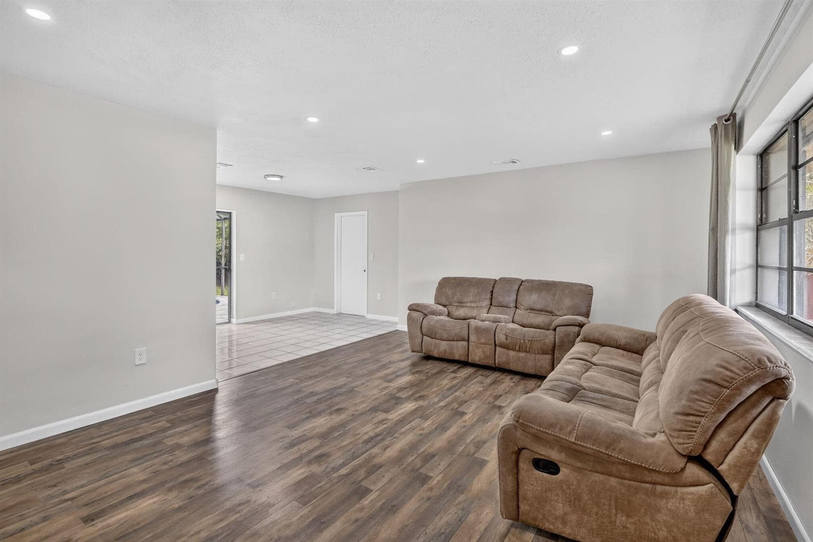 8968 SW 52nd Place, Cooper City, FL 33328 photo 3