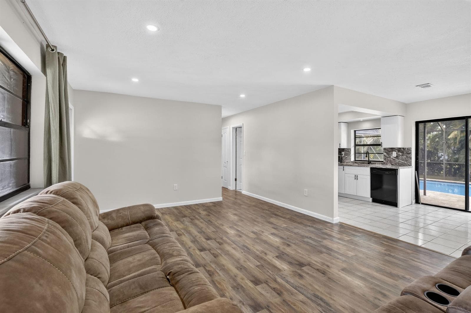 8968 SW 52nd Place, Cooper City, FL 33328 photo 5