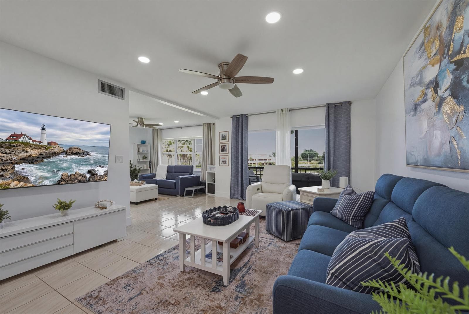 9200 N Hollybrook Lake Drive # 310, Pembroke Pines, FL 33025