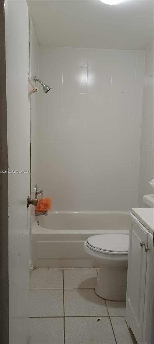 9760 SW 184th St # 17B, Cutler Bay, FL 33157 photo 3