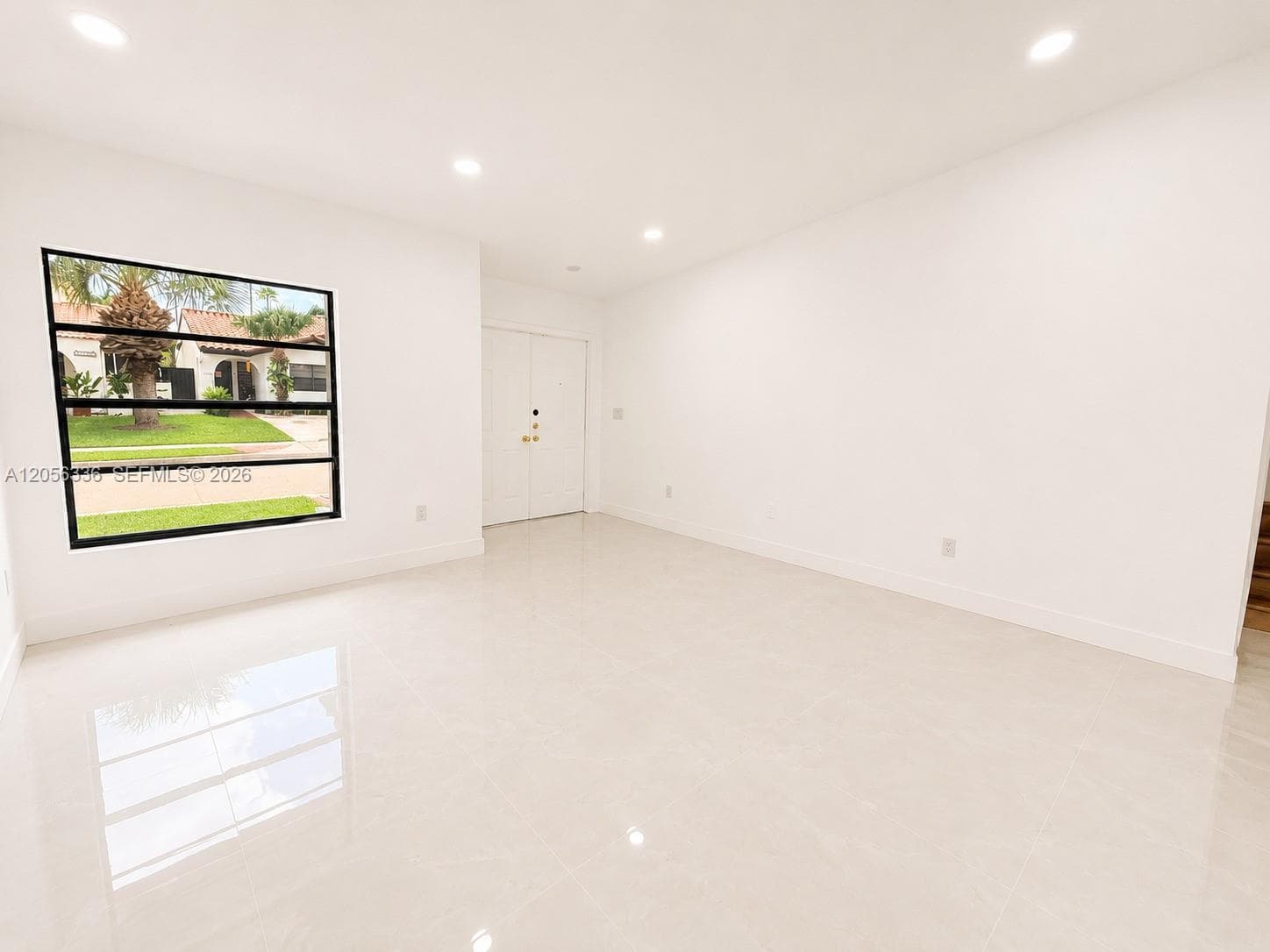 17343 NW 66th Pl, Hialeah, FL 33015 photo 4