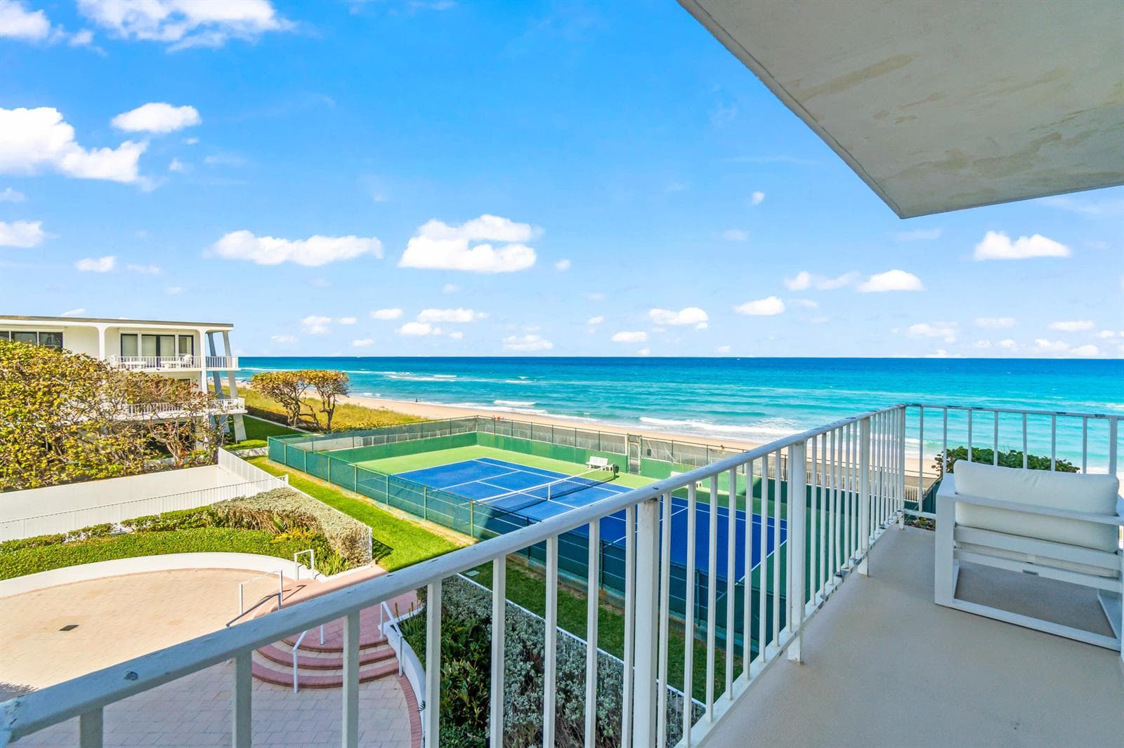 2295 S Ocean Boulevard # 425, Palm Beach, FL 33480