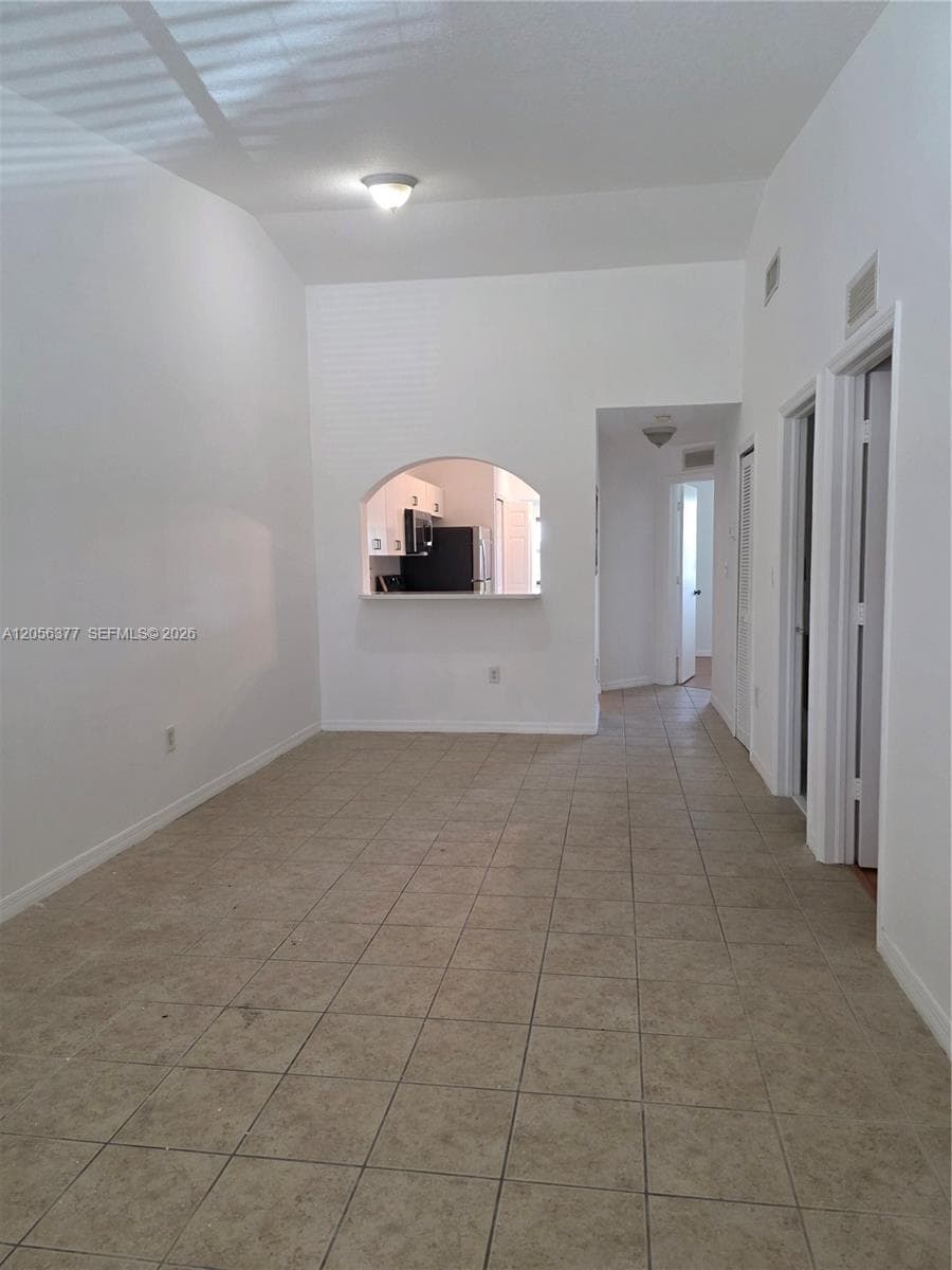 3415 NE 9th Dr # 202, Homestead, FL 33033 photo 3
