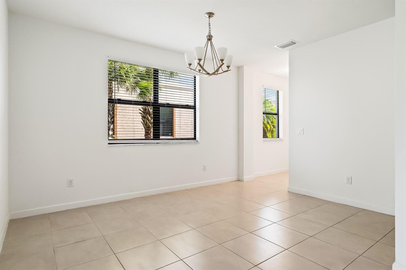 5323 SANTA MARIA Avenue, Boynton Beach, FL 33436 photo 5