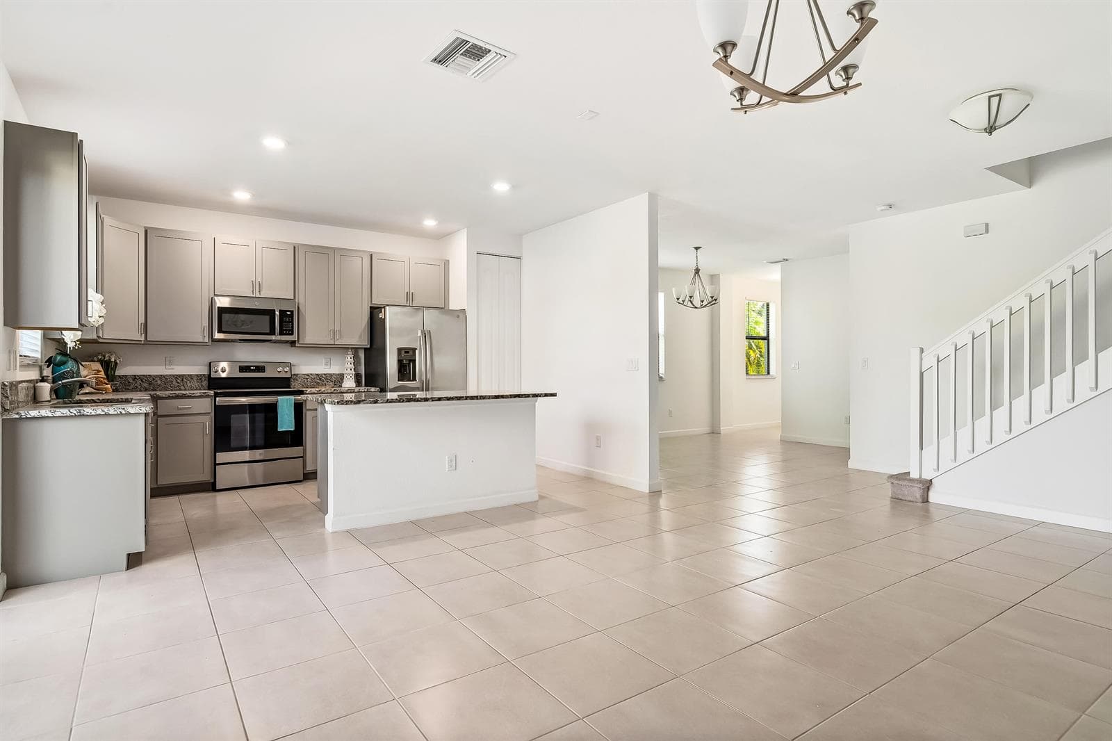 5323 SANTA MARIA Avenue, Boynton Beach, FL 33436 photo 4