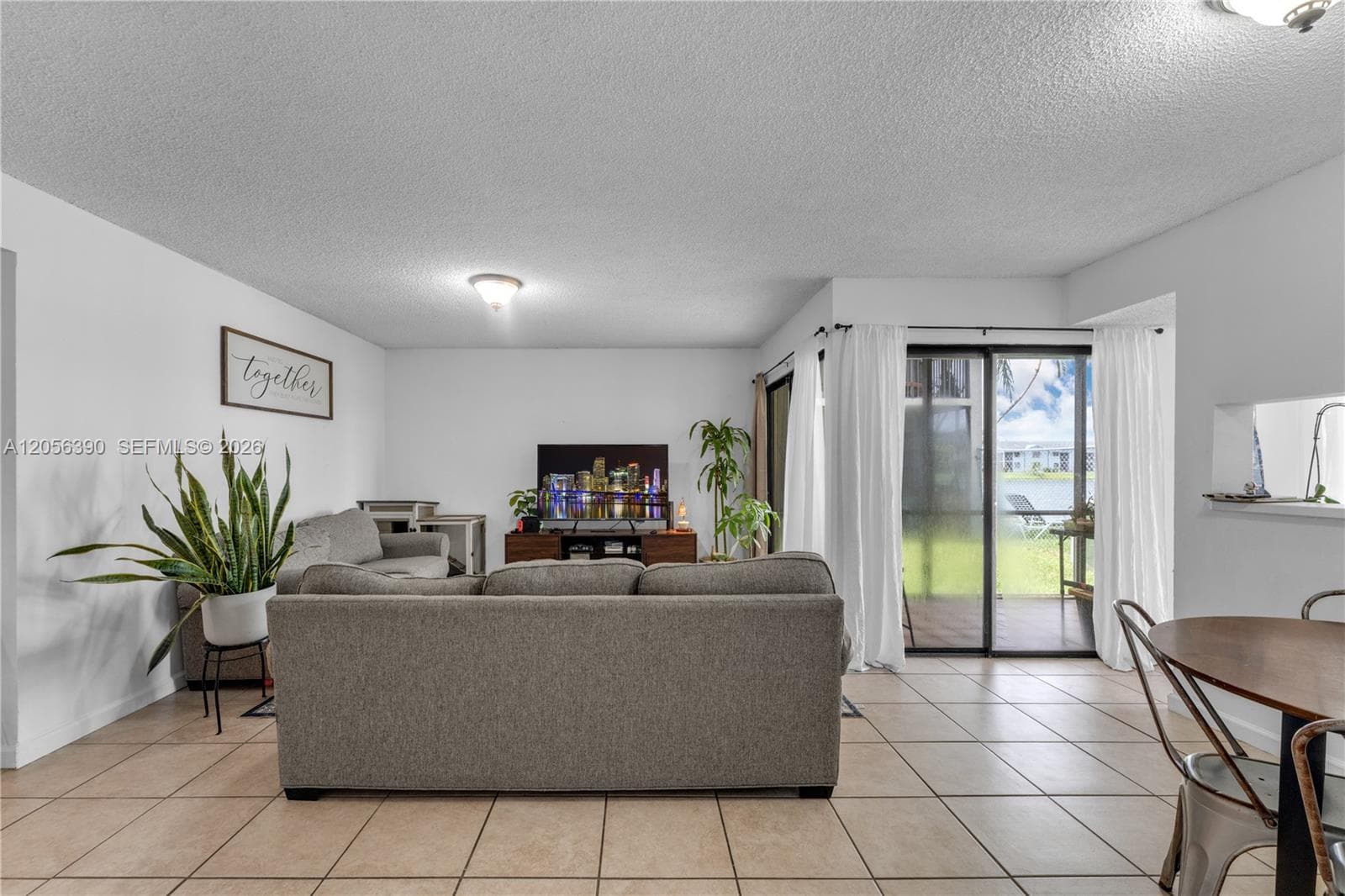 1400 Jefferson Dr # 1400 B, Homestead, FL 33034 photo 3