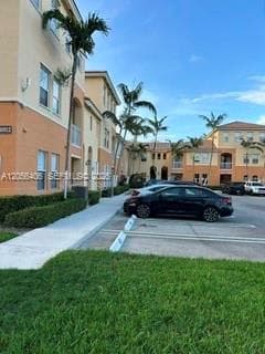 10012 NW 7th St # 216, Miami, FL 33172 photo 4