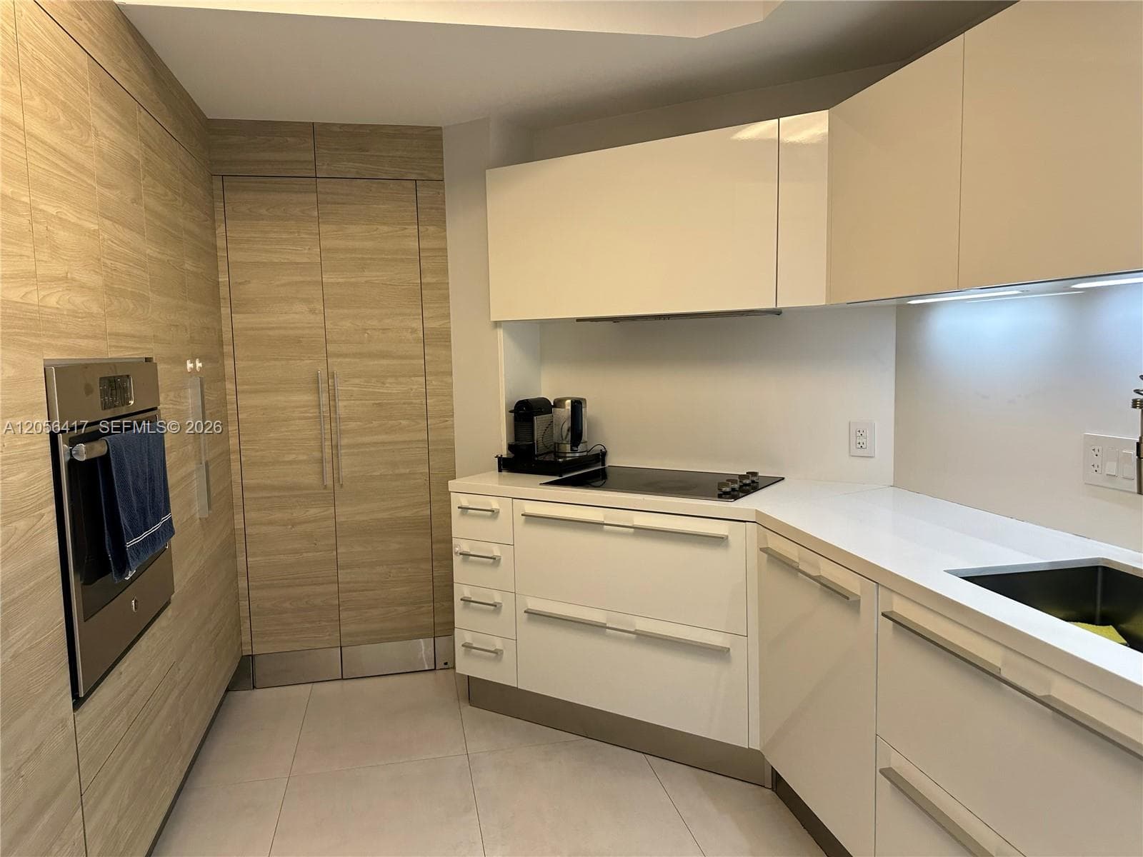 888 Brickell Key Dr # 700, Miami, FL 33131 photo 3