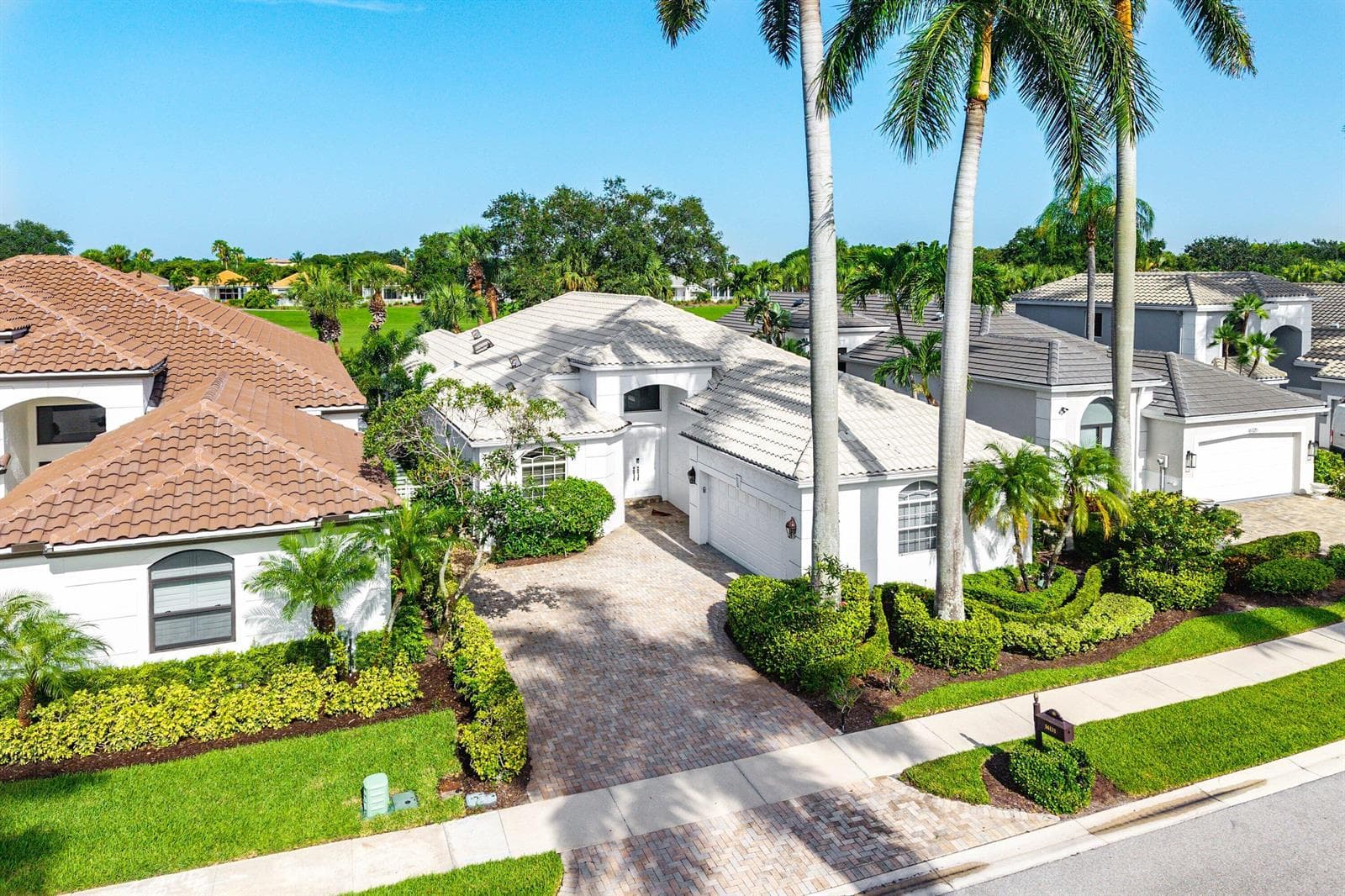 16131 Villa Vizcaya Place, Delray Beach, FL 33446