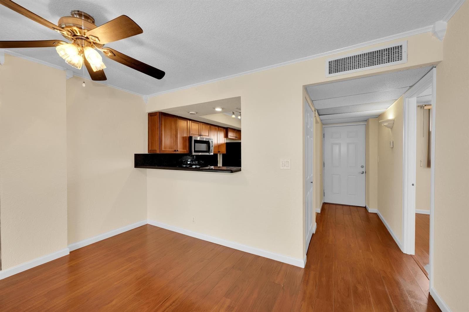 118 Royal Park Drive # 4G, Oakland Park, FL 33309 photo 4