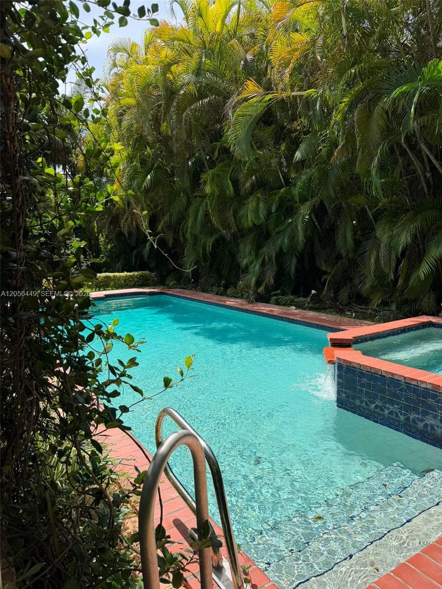 1540 Dorado Ave, Coral Gables, FL 33146 photo 4