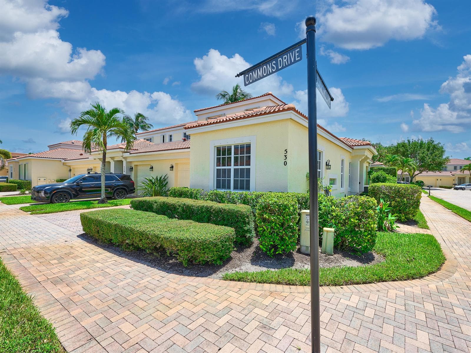 530 COMMONS Drive, Palm Beach Gardens, FL 33418 photo 3