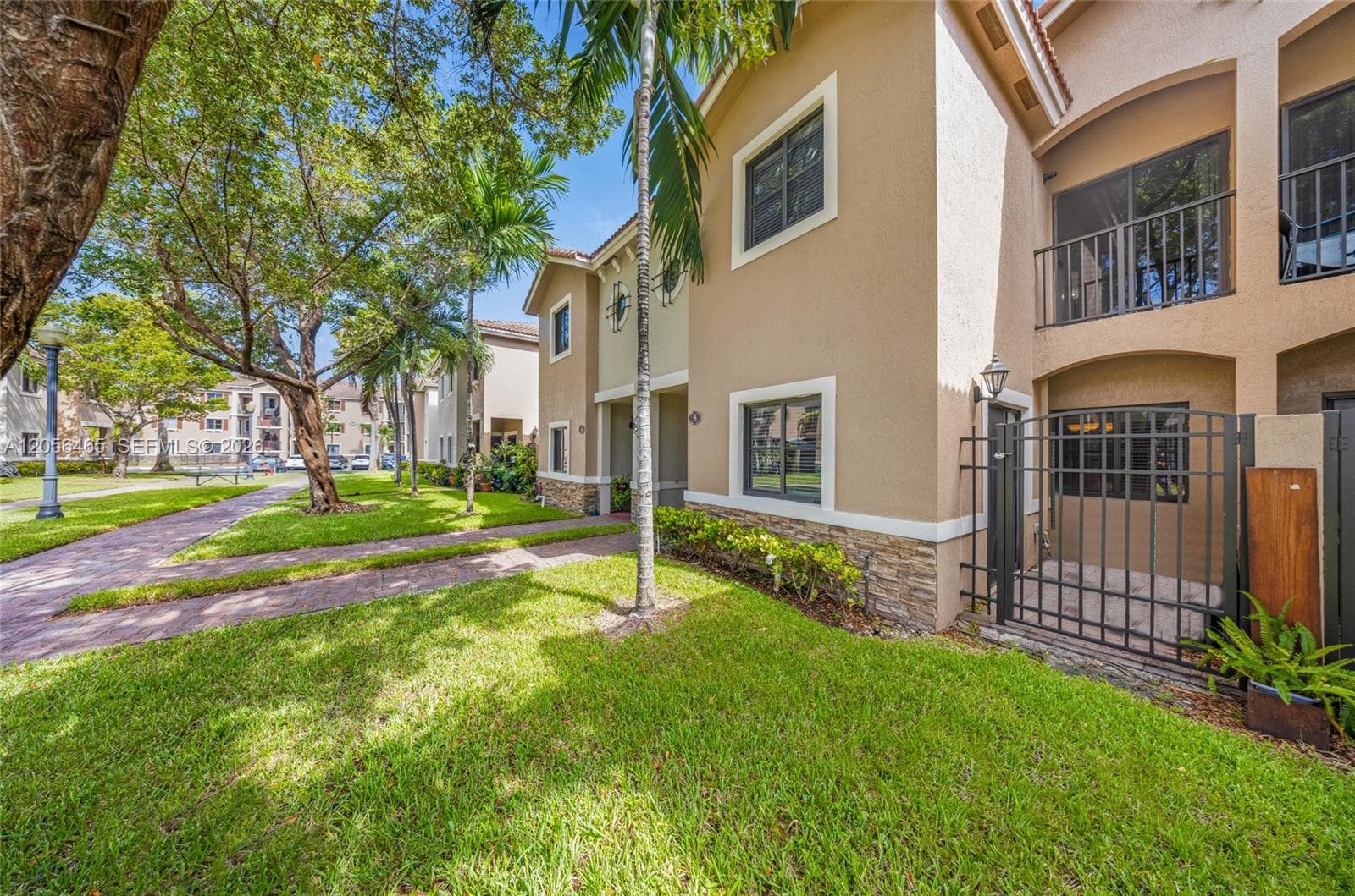 22501 SW 88th Pl # 5-25, Cutler Bay, FL 33190 photo 3