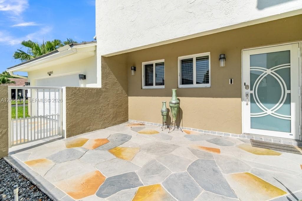 6481 SW 13th St, Plantation, FL 33317 photo 3