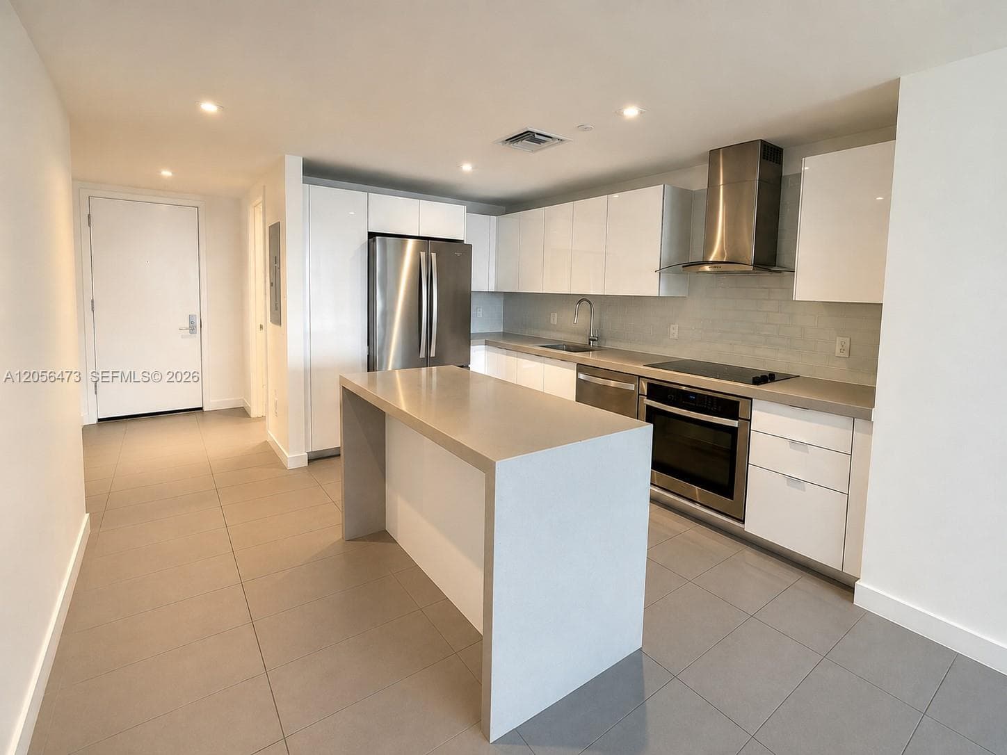 1600 NE 1st Ave # 1815, Miami, FL 33132 photo 3