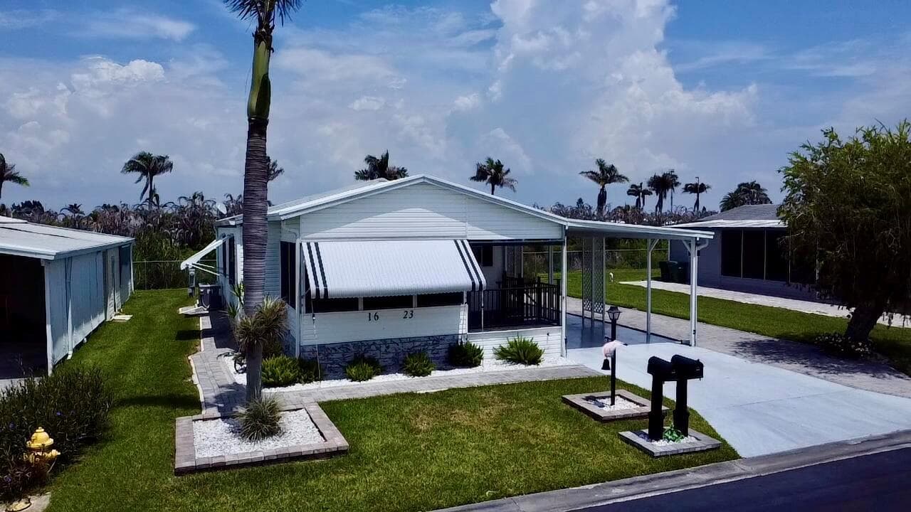 1623 SW 35TH Circle, Okeechobee, FL 34974