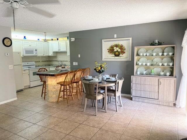 5839 La Pinata Boulevard # C-1, FL 33463 photo 4