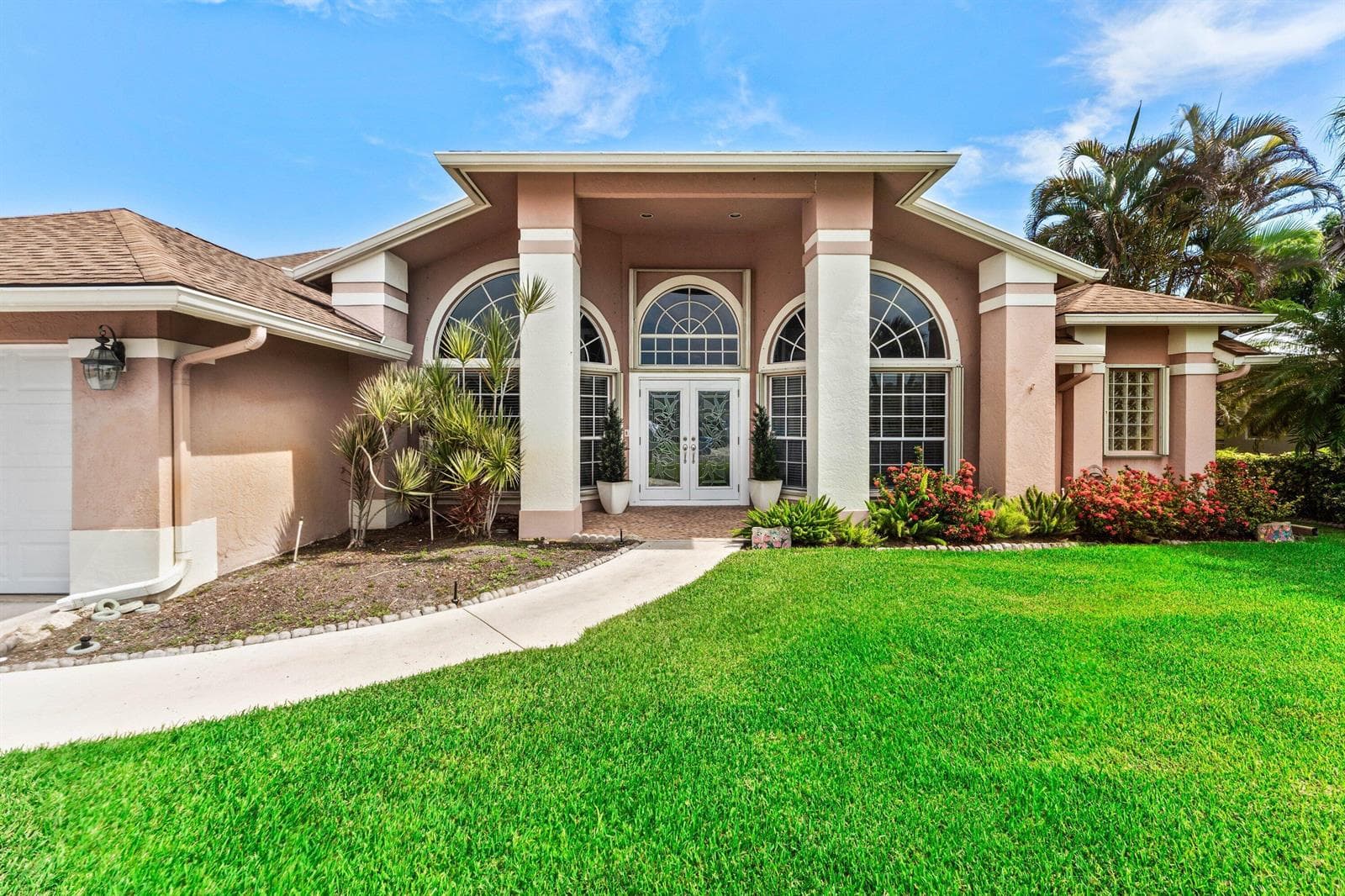 157 MONTEREY Way, Royal Palm Beach, FL 33411 photo 4