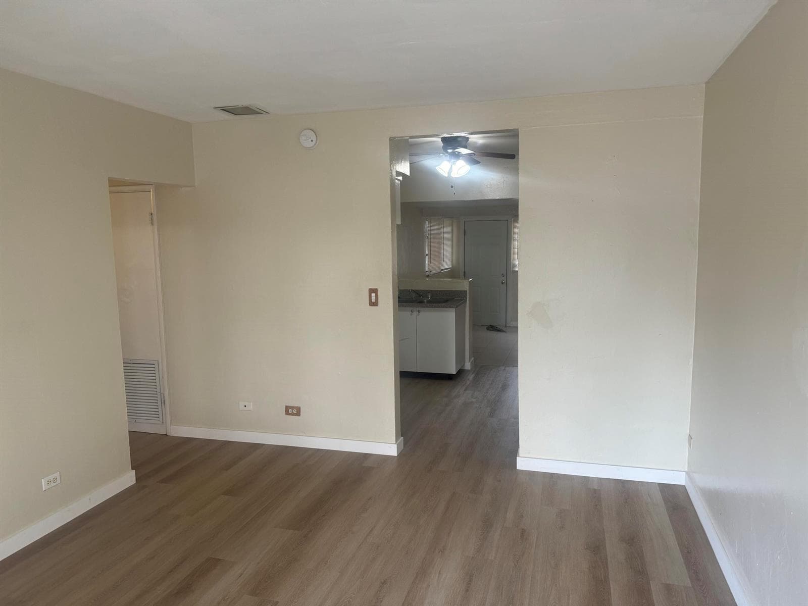 2360 NW 98TH Street, Miami, FL 33147 photo 3