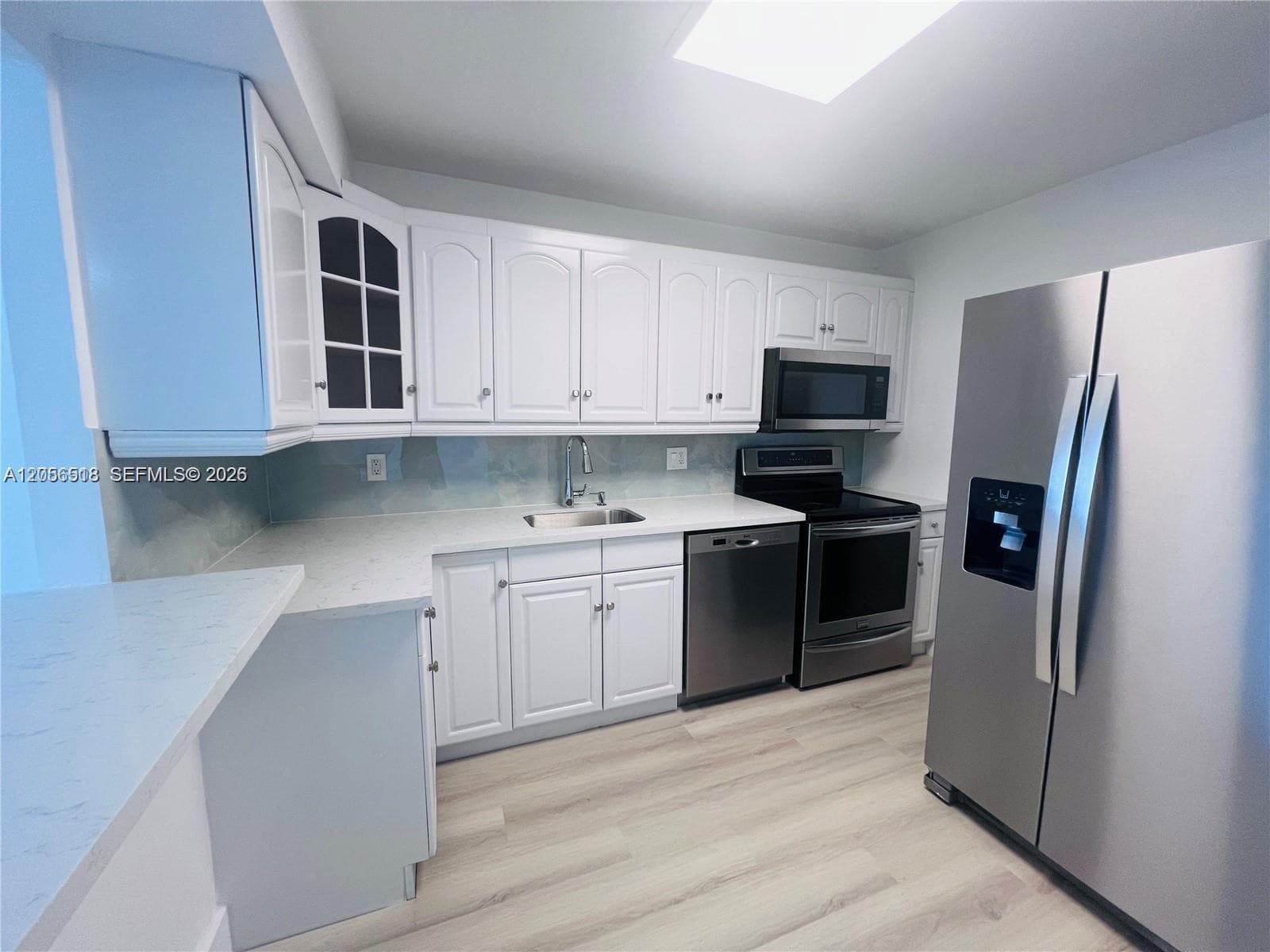 1200 NE Miami Gardens Dr # 501W, Miami, FL 33179 photo 3