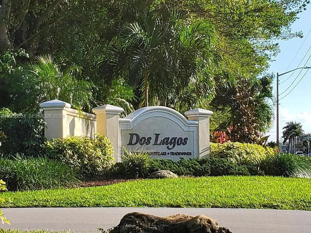16 Via De Casas Sur # 201, Boynton Beach, FL 33426