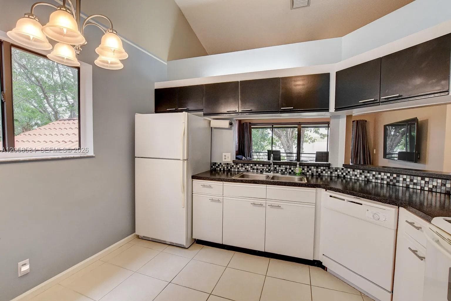 16 Via De Casas Sur # 201, Boynton Beach, FL 33426 photo 4