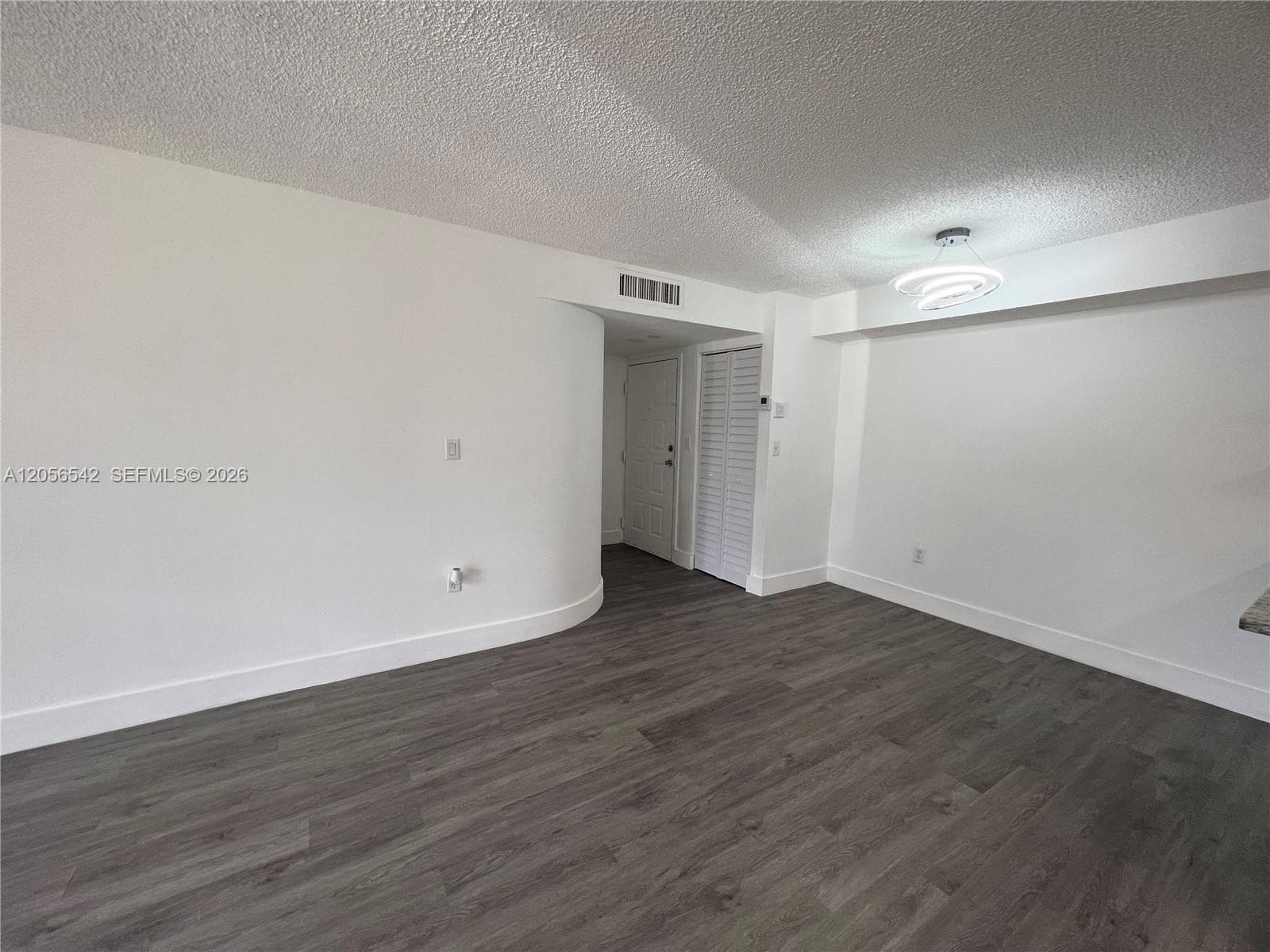 7235 NW 179th St # 104, Hialeah, FL 33015 photo 4