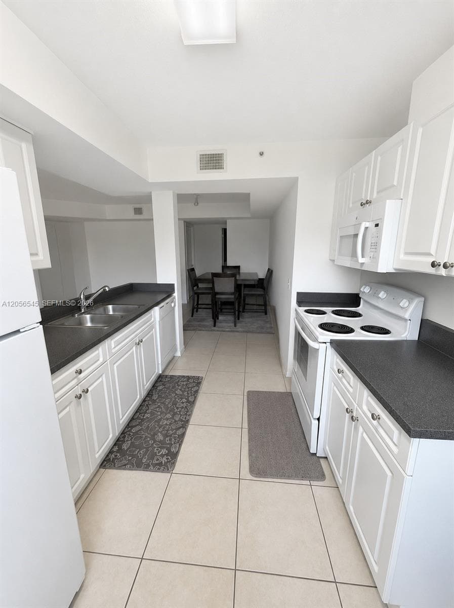 9645 NW 1st Ct # 1-110, Pembroke Pines, FL 33024 photo 4