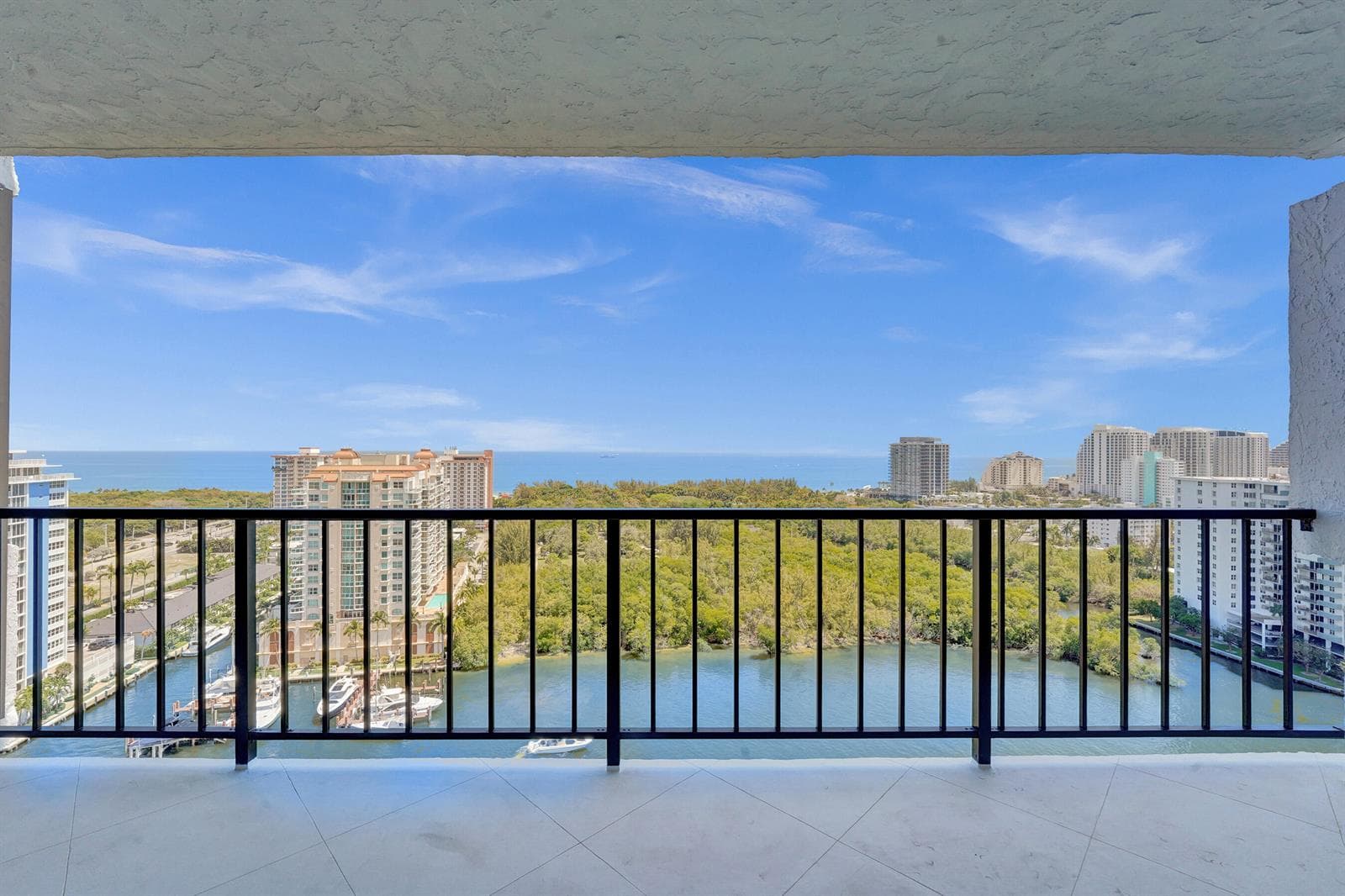936 Intracoastal Drive # 22F, Fort Lauderdale, FL 33304 photo 2