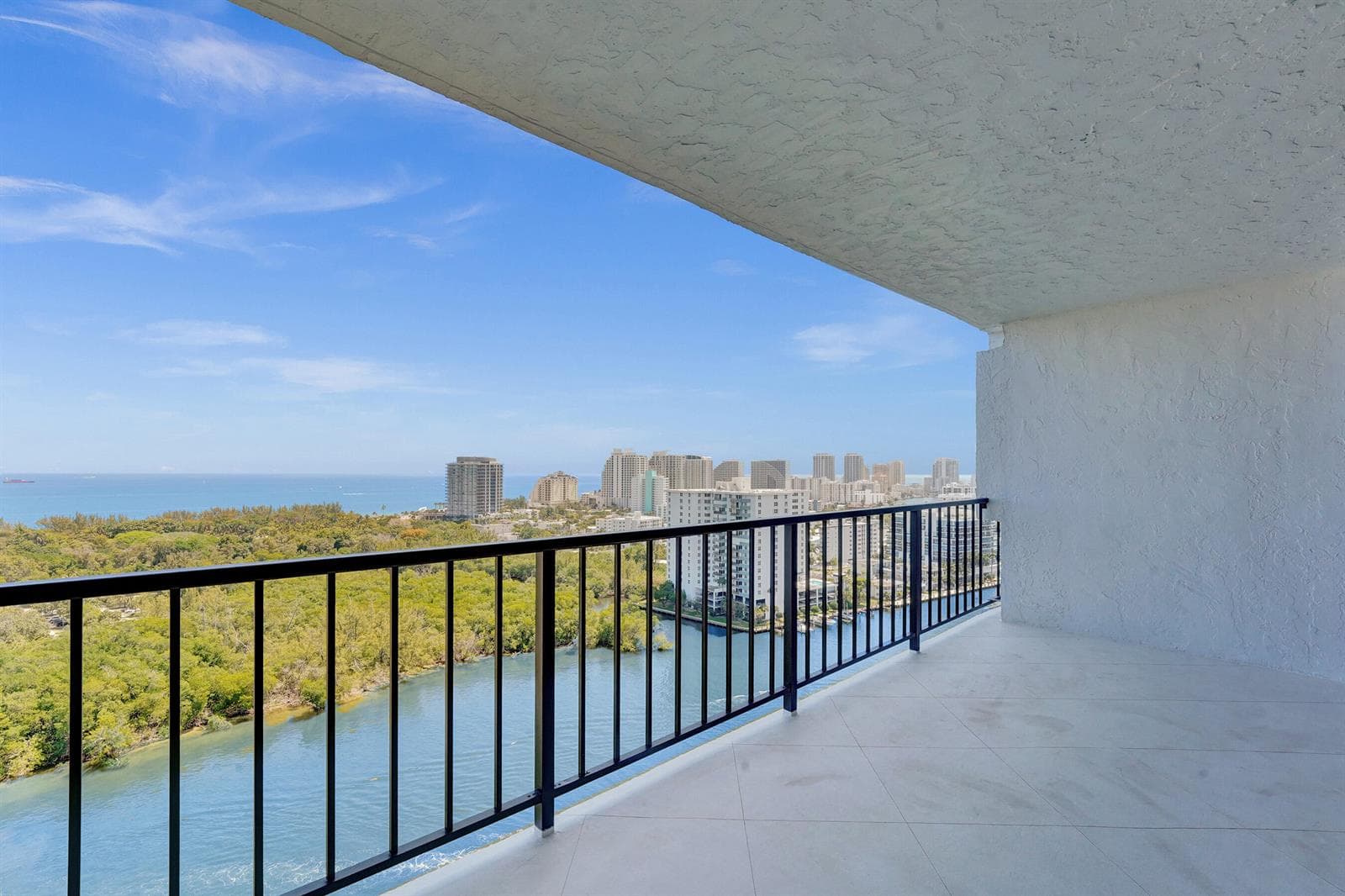 936 Intracoastal Drive # 22F, Fort Lauderdale, FL 33304