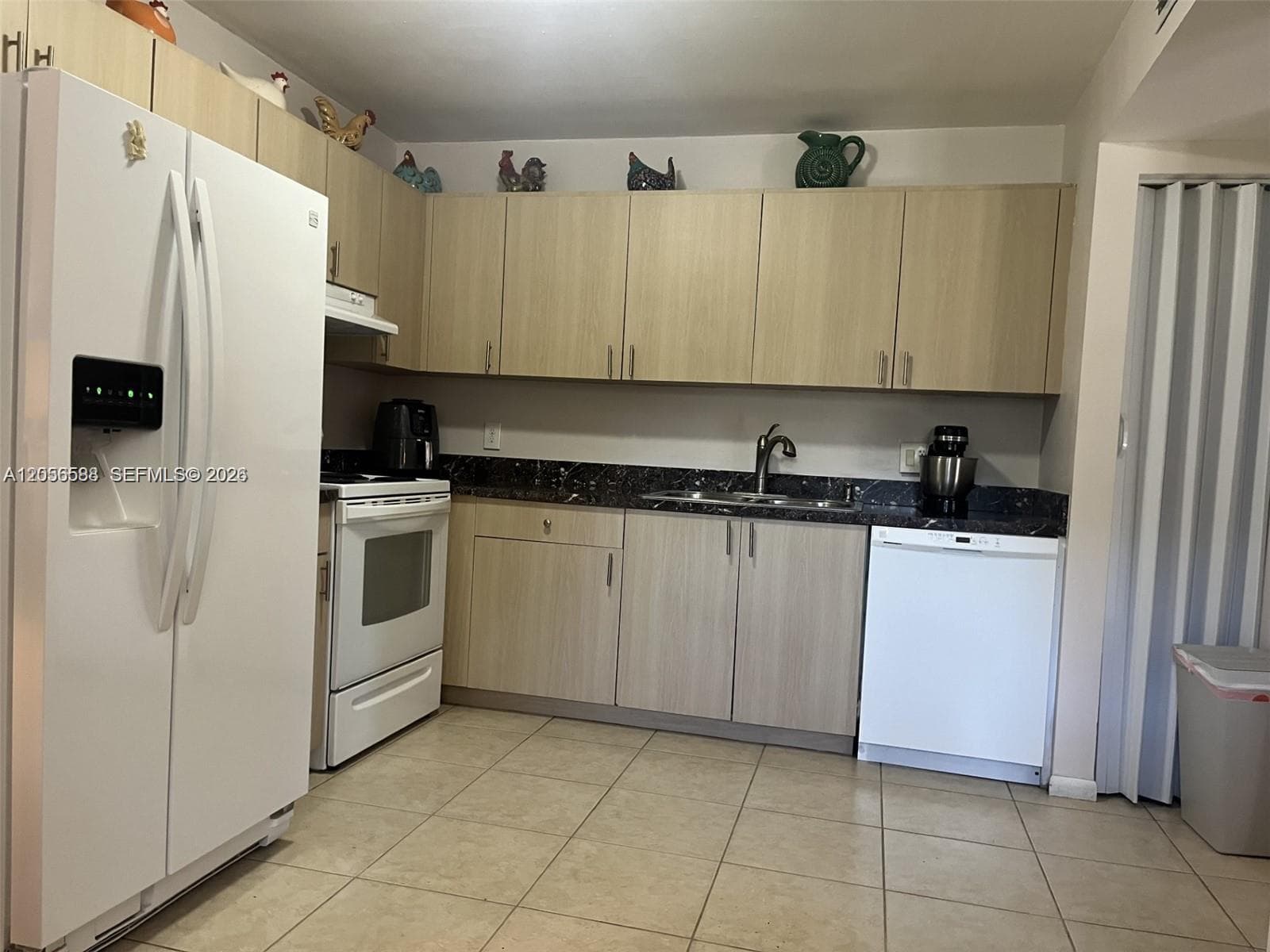 13500 SW 1st St # 308U, Pembroke Pines, FL 33027 photo 3
