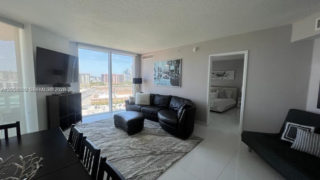 150 Sunny Isles Blvd # 1-1202, Sunny Isles Beach, FL 33160 photo 2