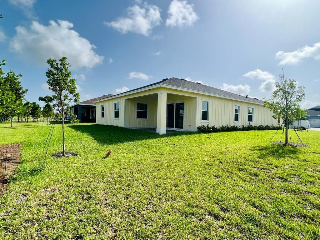 1097 Haywagon Trl # 1097, Loxahatchee, FL 33470 photo 3
