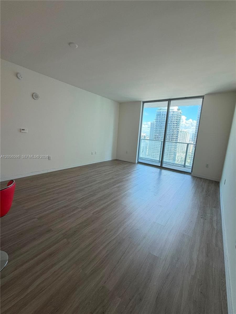 1100 S Miami Ave # 3609, Miami, FL 33130 photo 2