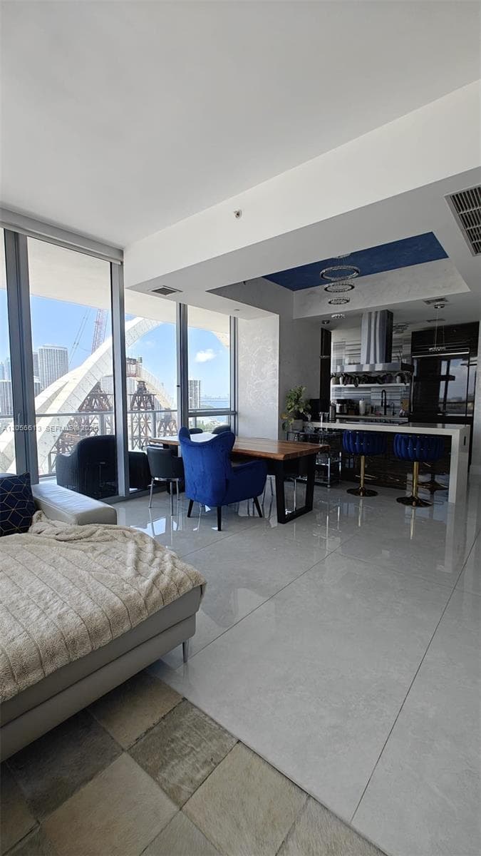 1100 Biscayne Blvd # 2106, Miami, FL 33132 photo 5