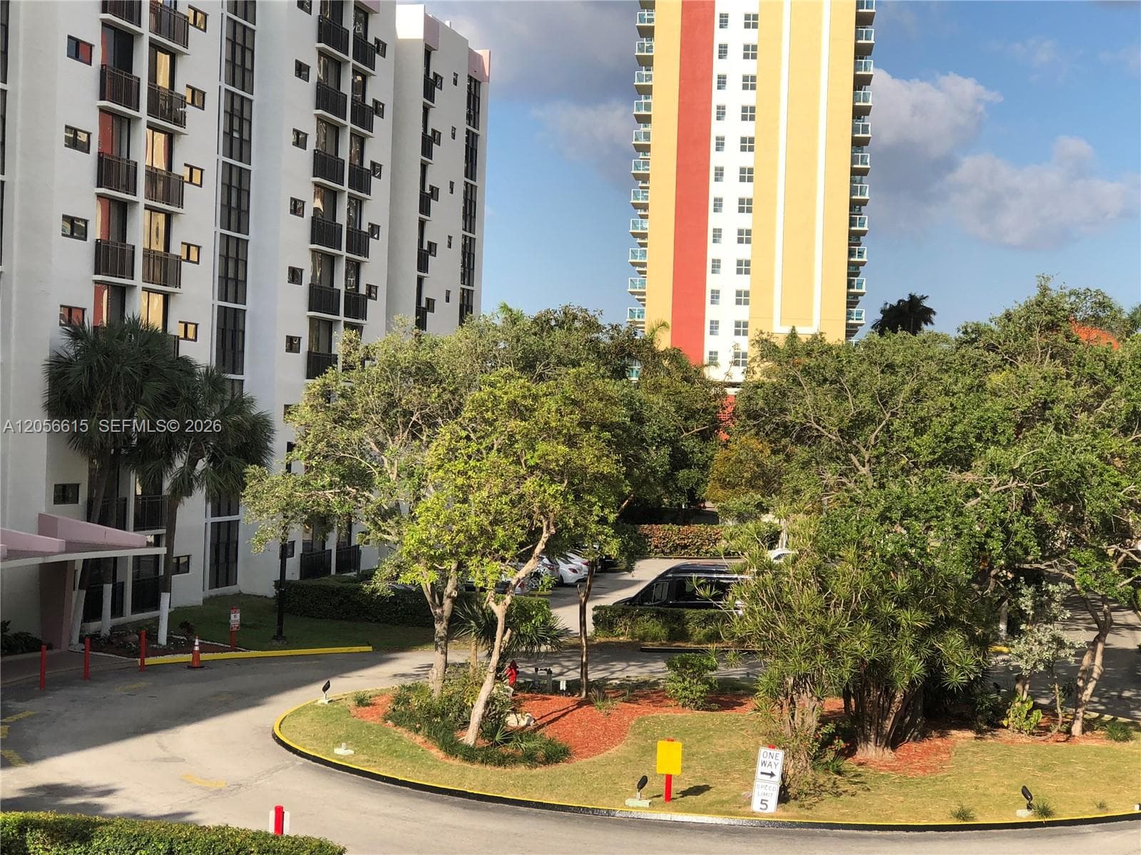 17011 N Bay Rd # 516, Sunny Isles Beach, FL 33160 photo 3