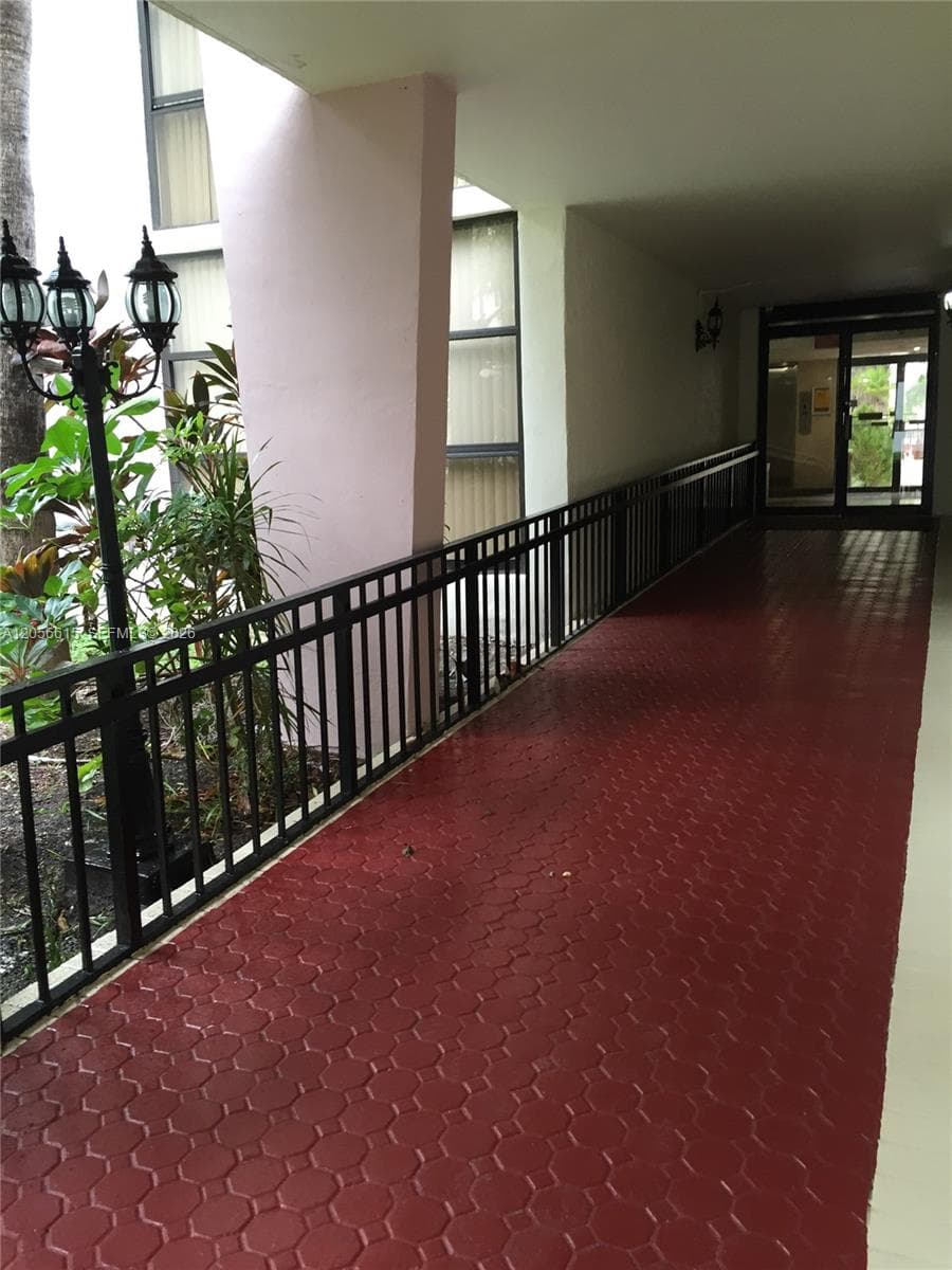 17011 N Bay Rd # 516, Sunny Isles Beach, FL 33160 photo 5