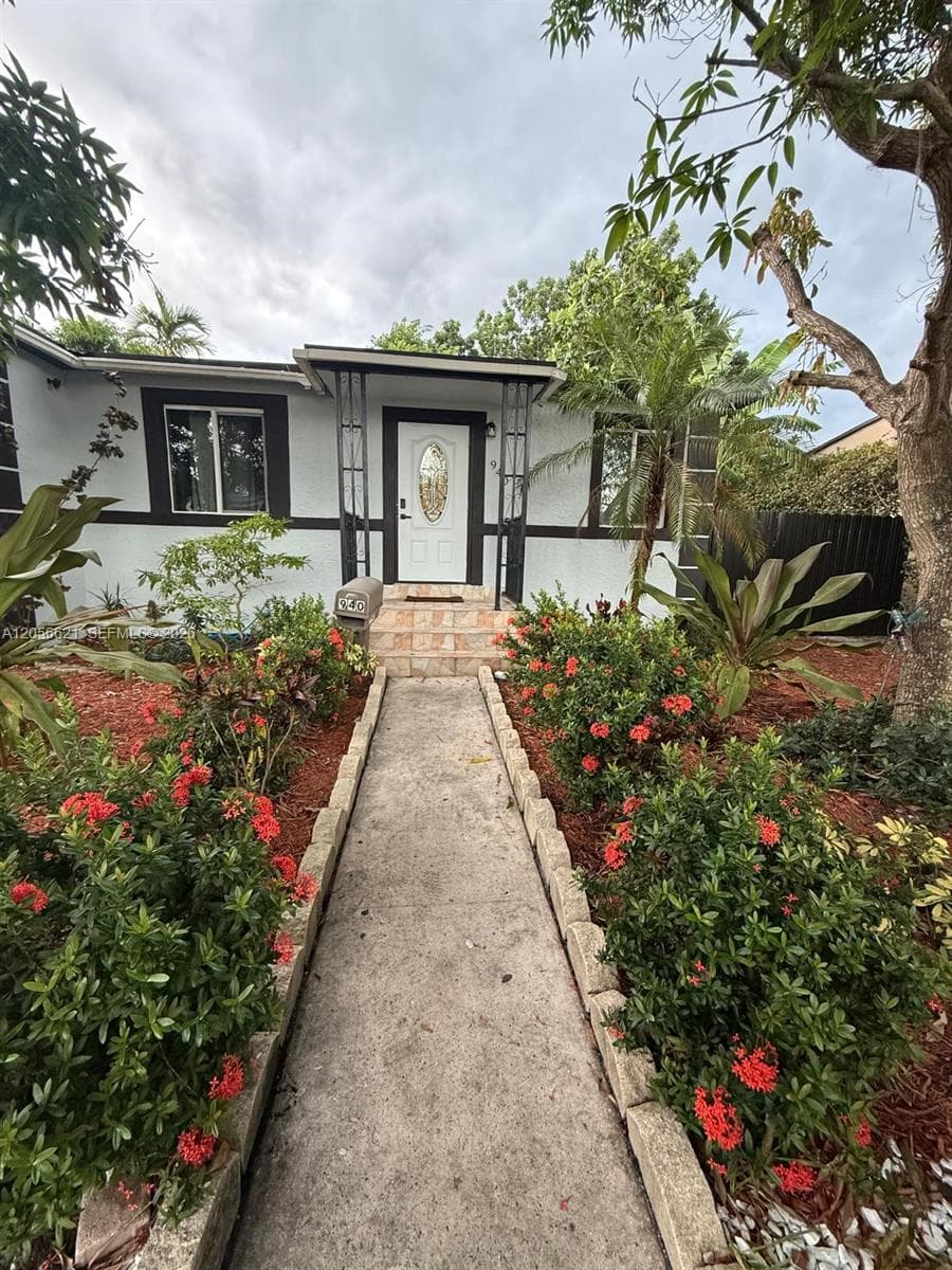 940 NE 155th Ter # 940, North Miami Beach, FL 33162 photo 3