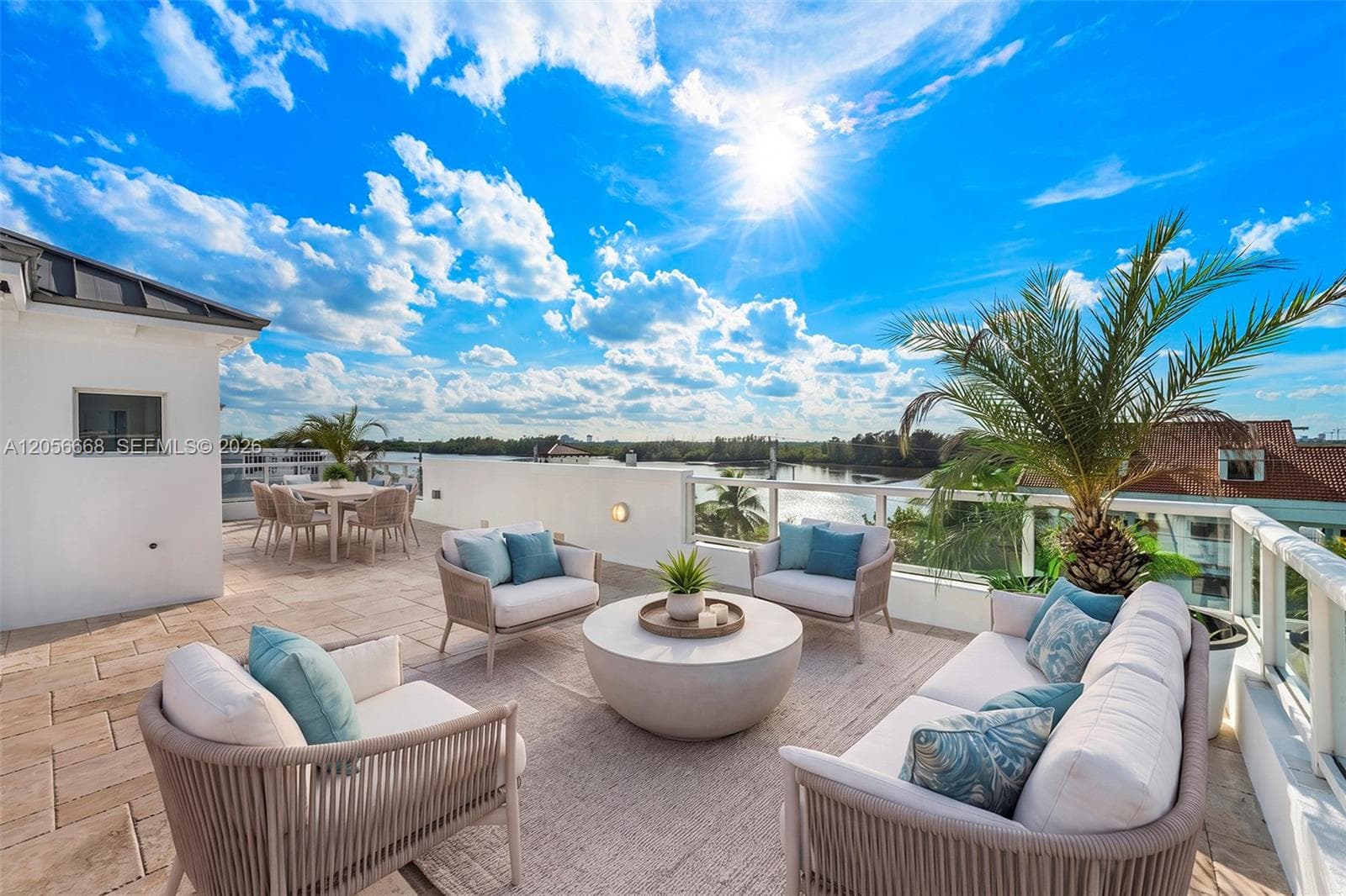 348 Elm St # B-10, Hollywood, FL 33019 photo 3