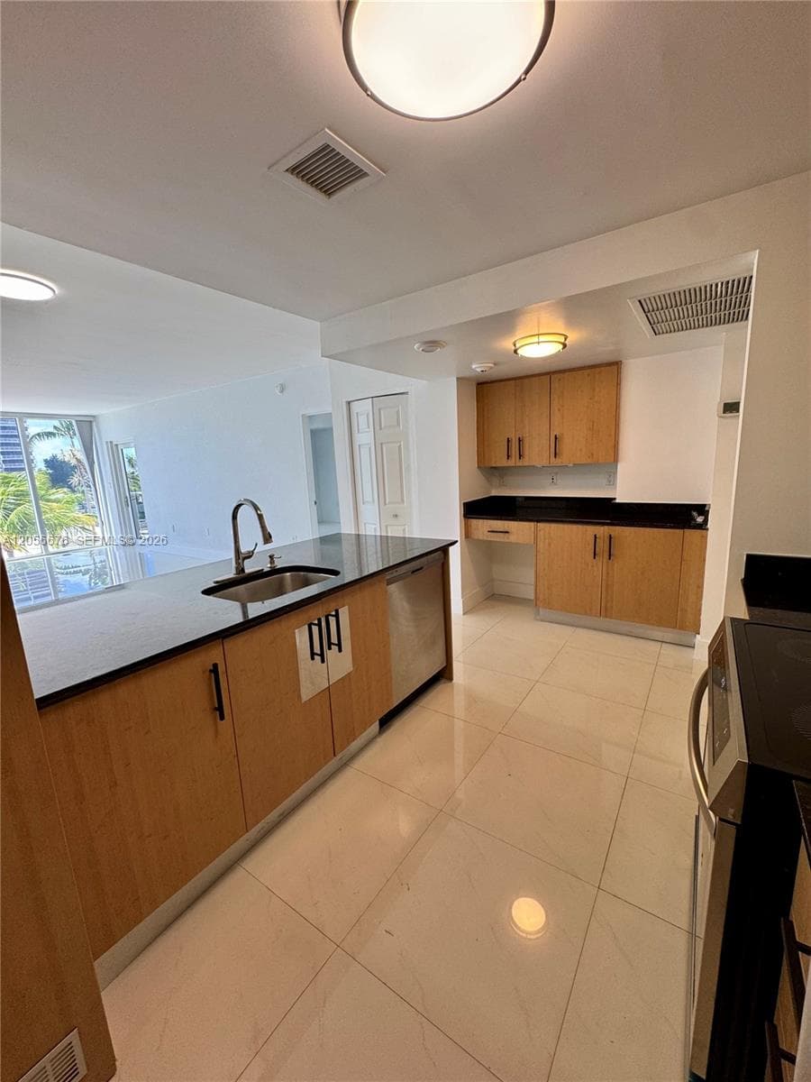10275 Collins Ave # 316, Bal Harbour, FL 33154 photo 3
