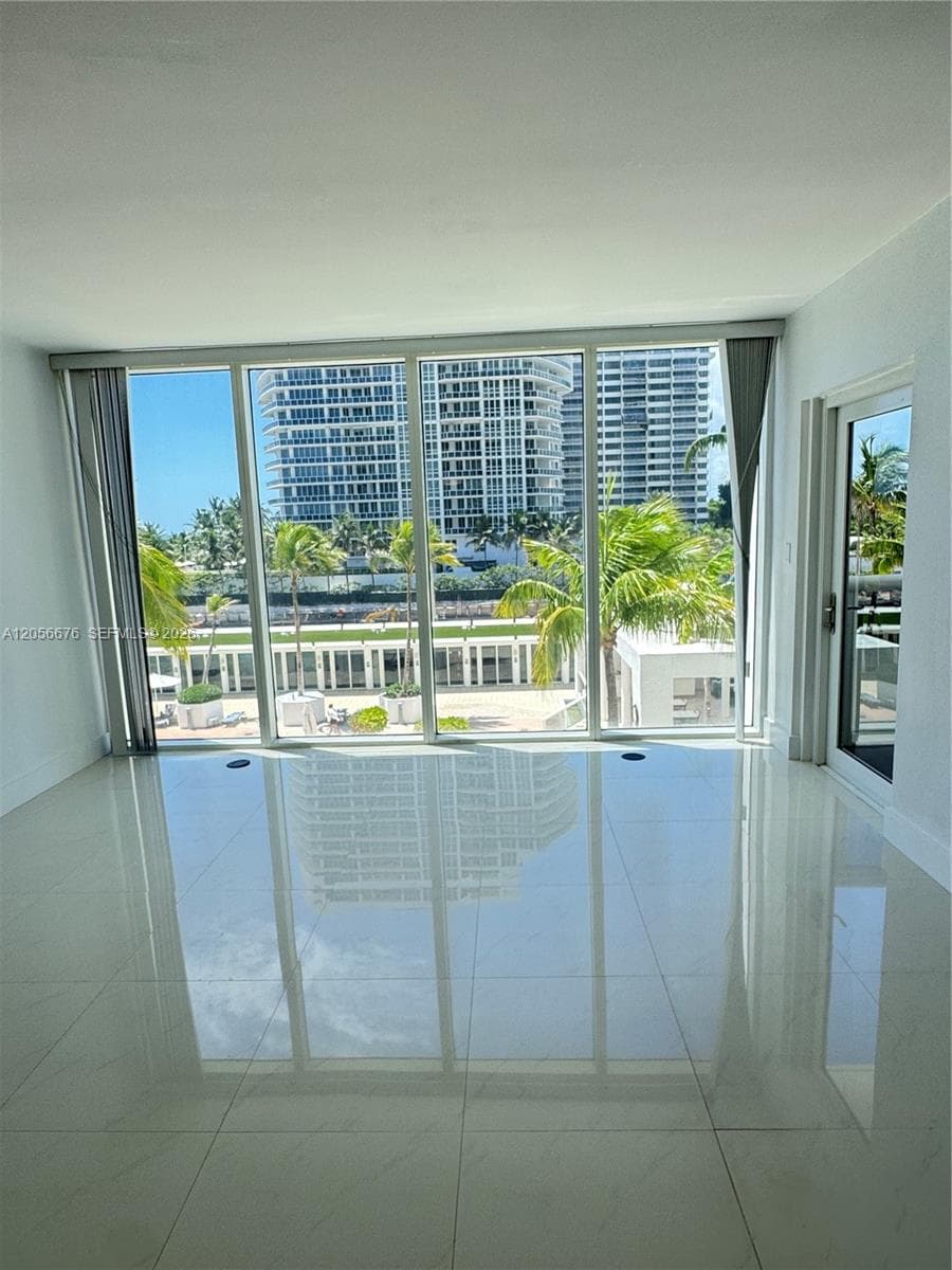 10275 Collins Ave # 316, Bal Harbour, FL 33154 photo 4