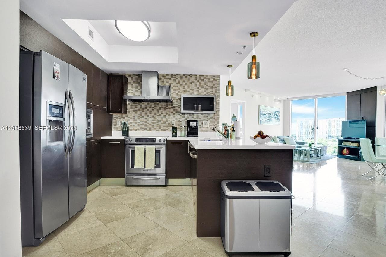 150 Sunny Isles Blvd # 1-805, Sunny Isles Beach, FL 33160 photo 3