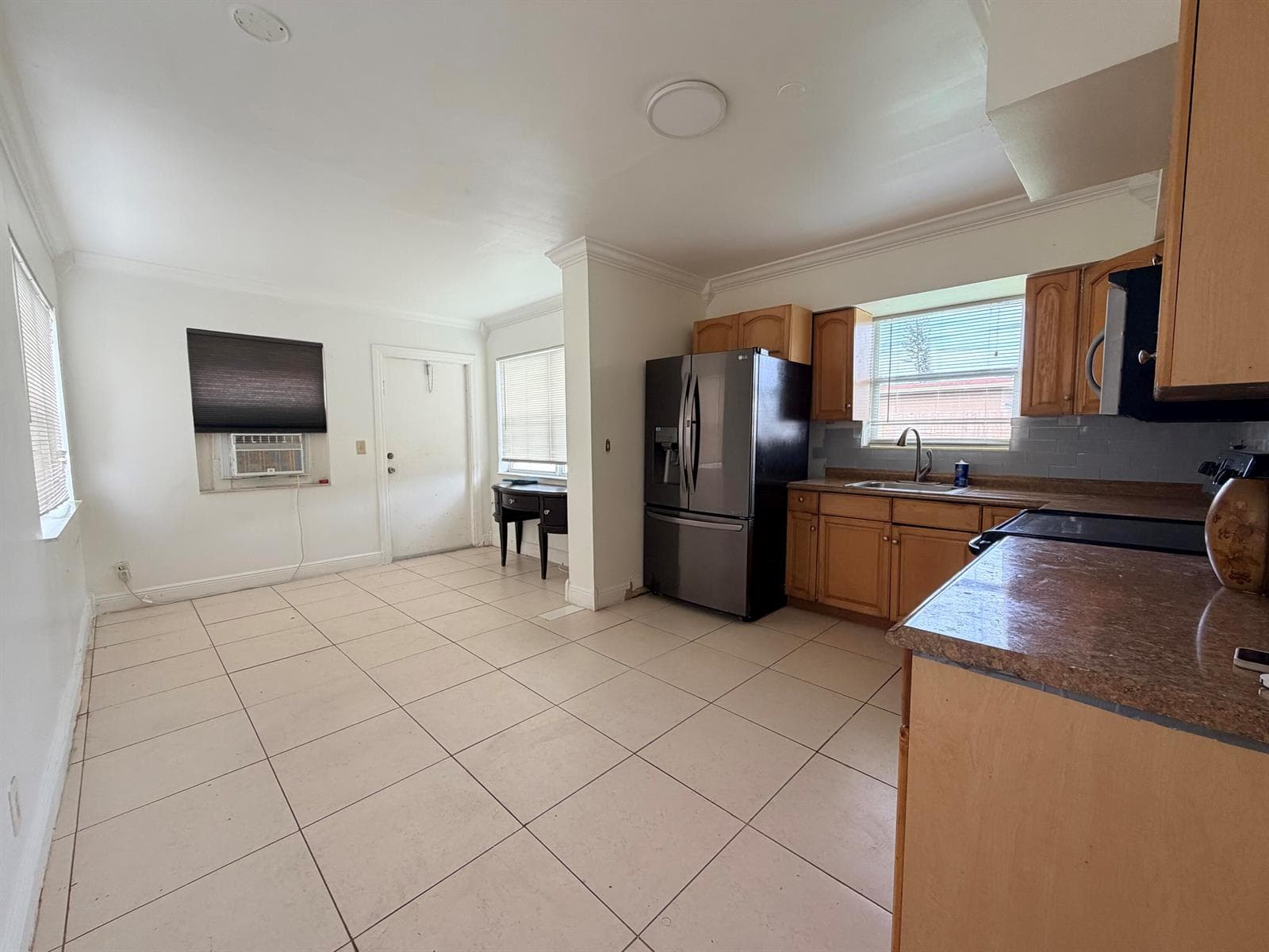 2438 Thomas Street # 3, Hollywood, FL 33020 photo 3