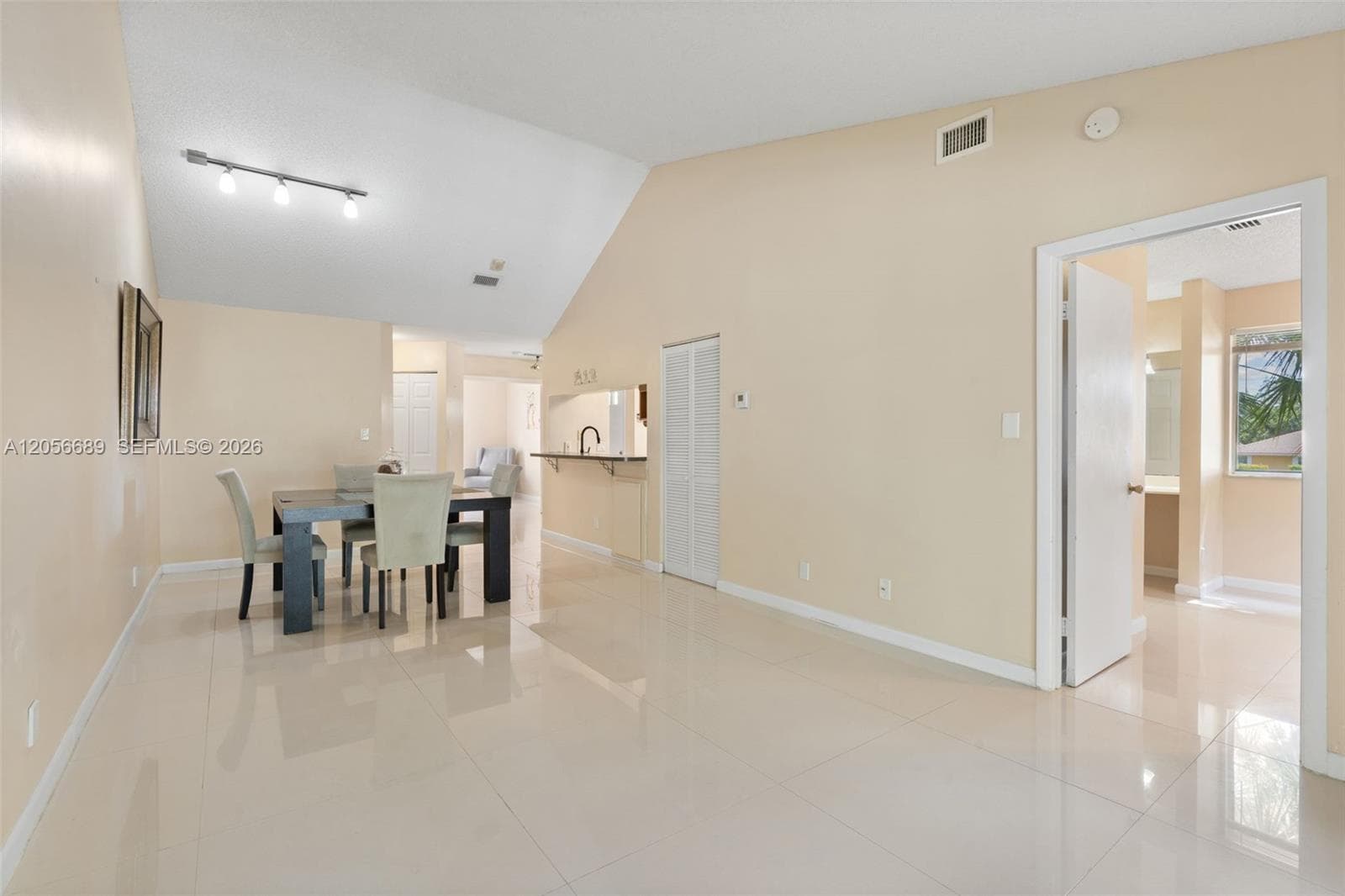 927 Coral Club Dr # 927, Coral Springs, FL 33071 photo 5