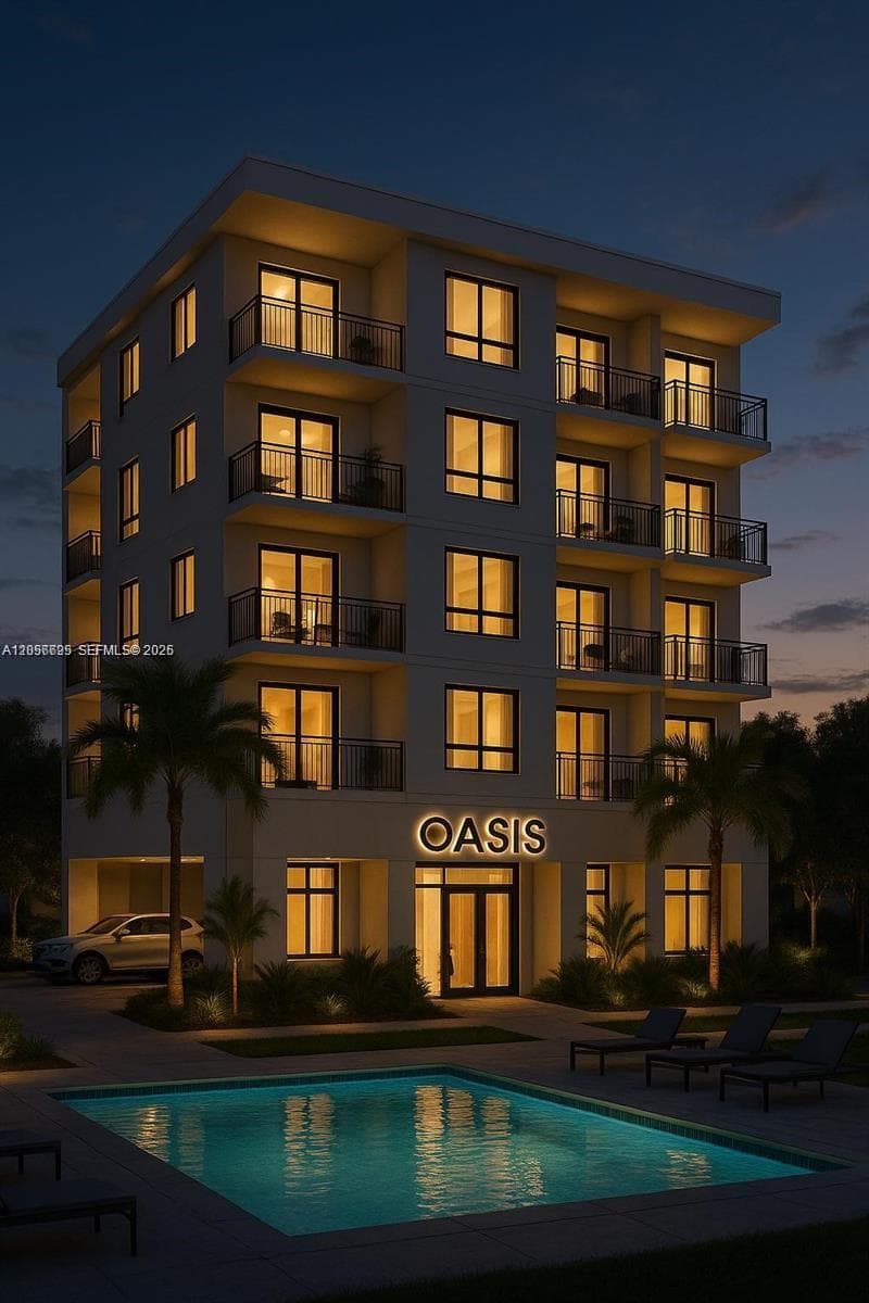 2015 Washington St, Hollywood, FL 33020 photo 2