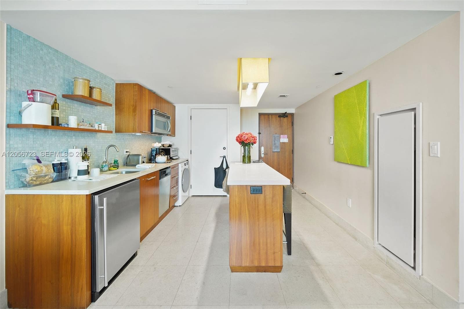 6801 Collins Ave # 1015, Miami Beach, FL 33141 photo 2