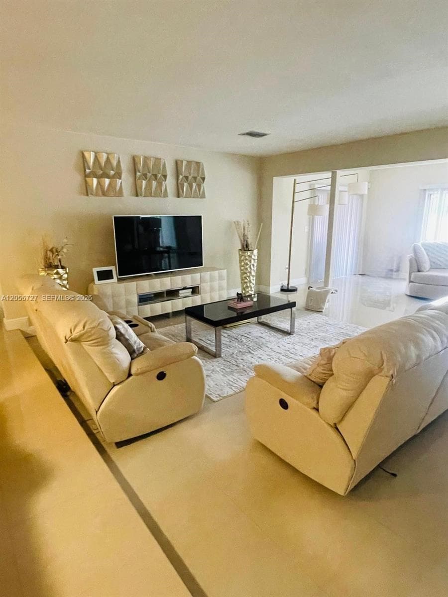 6790 SW 10th Ct # 6790, Pembroke Pines, FL 33023 photo 4